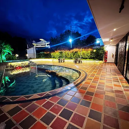 Finca La Casa De Pablo Doradal Exterior photo