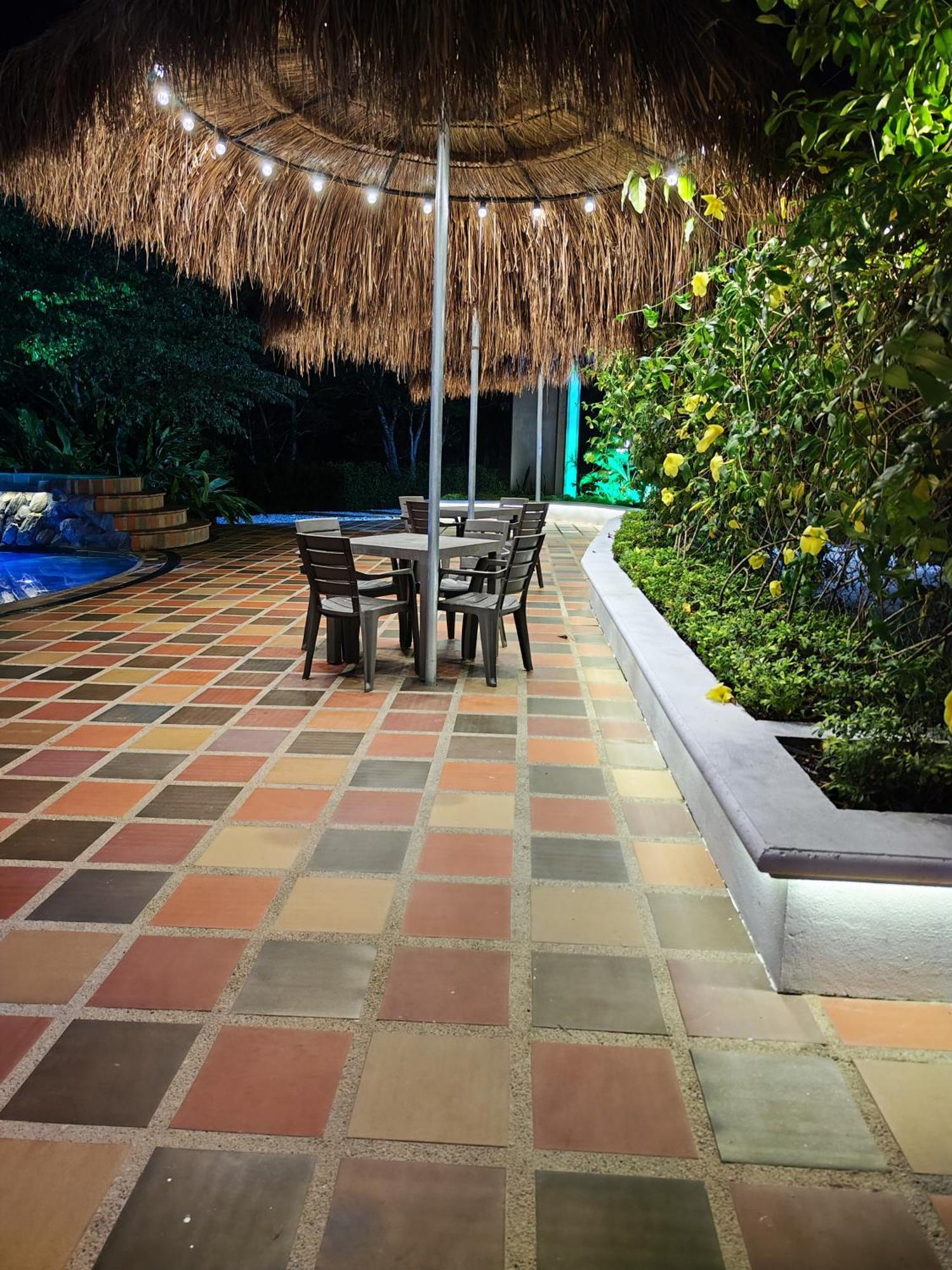 La Casa De Pablo * Doradal