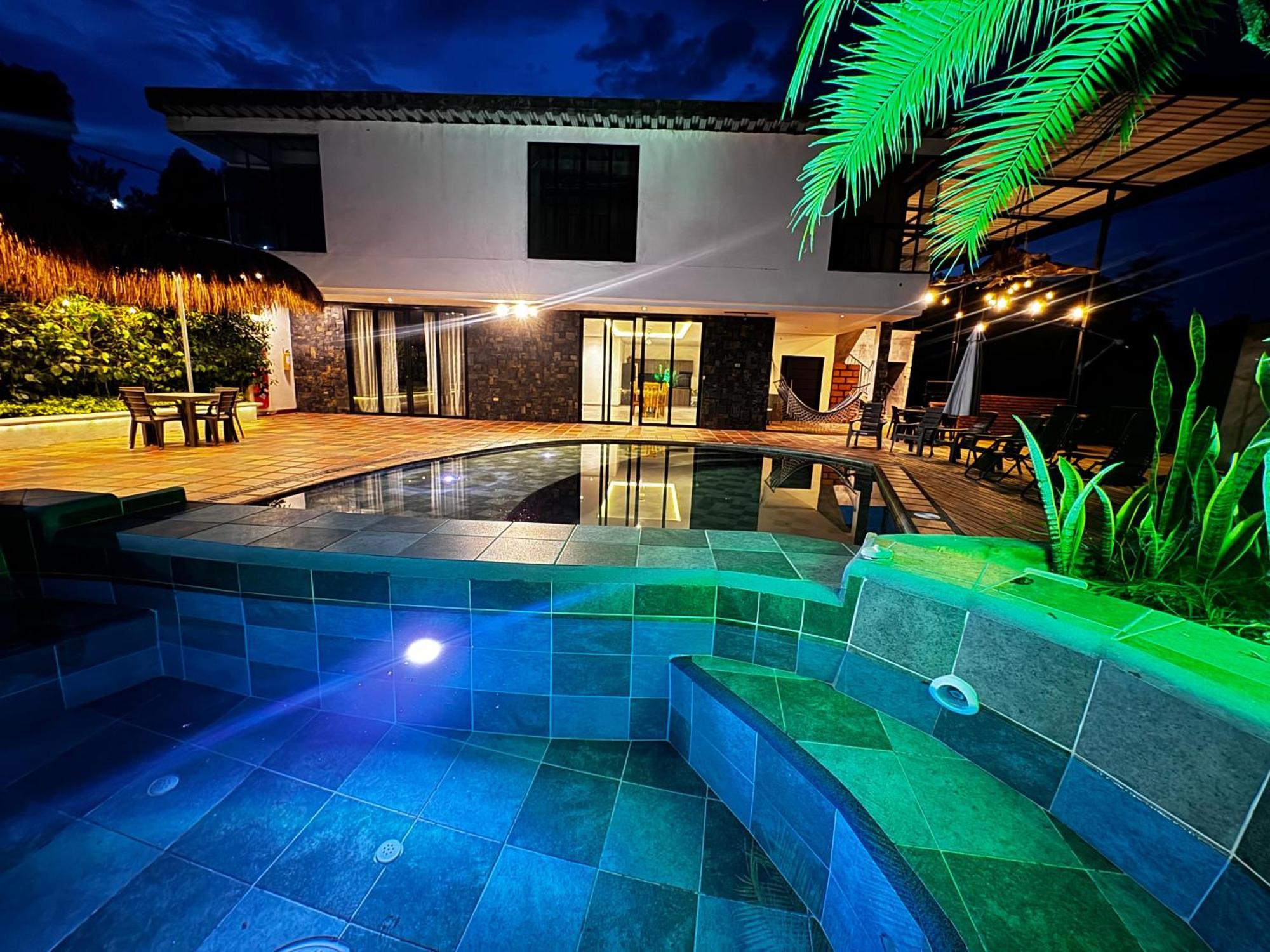 La Casa De Pablo Villa